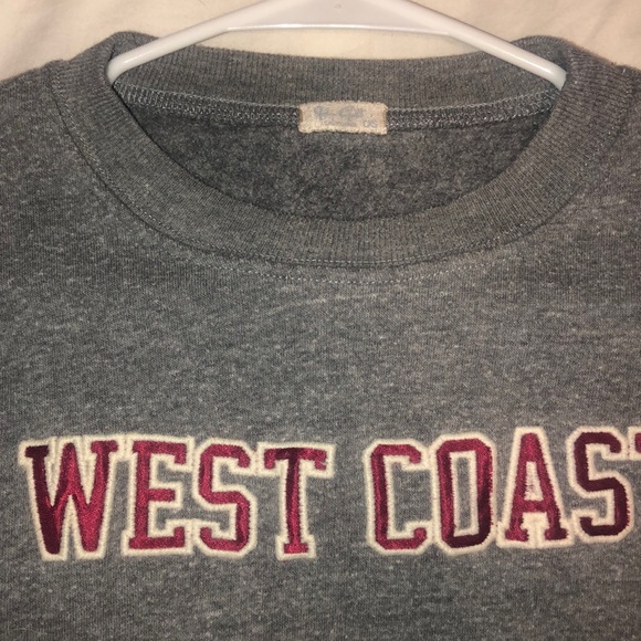 Brandy Melville West Coast sweatshirt - Picture 3 of 3